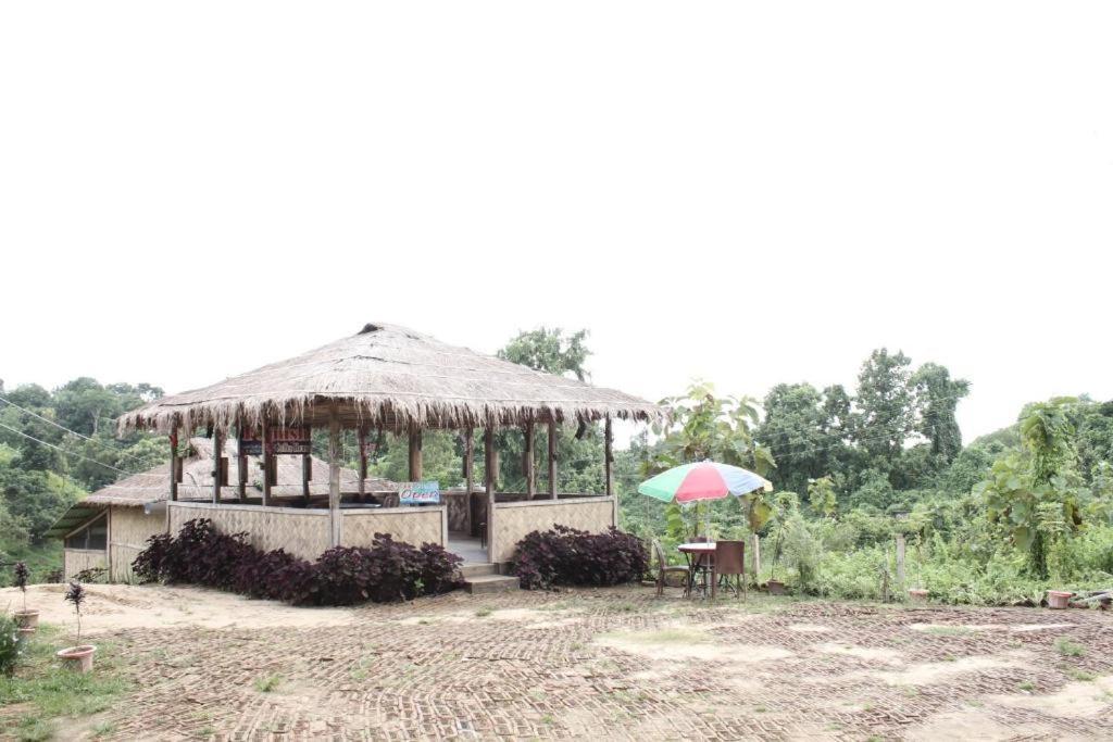 Fanush Resort Bāndarban 外观 照片